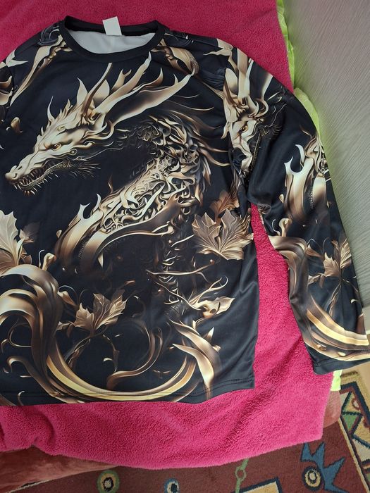 Koszulka długi rękaw jak nowa polecam