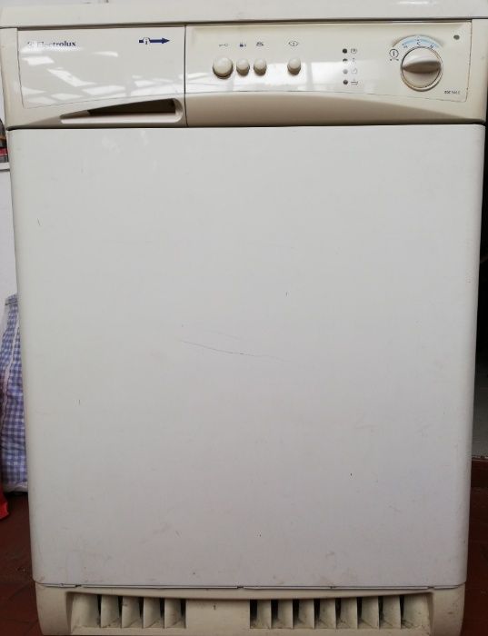 Máquina Secar Roupa Electrolux EDC 506 E