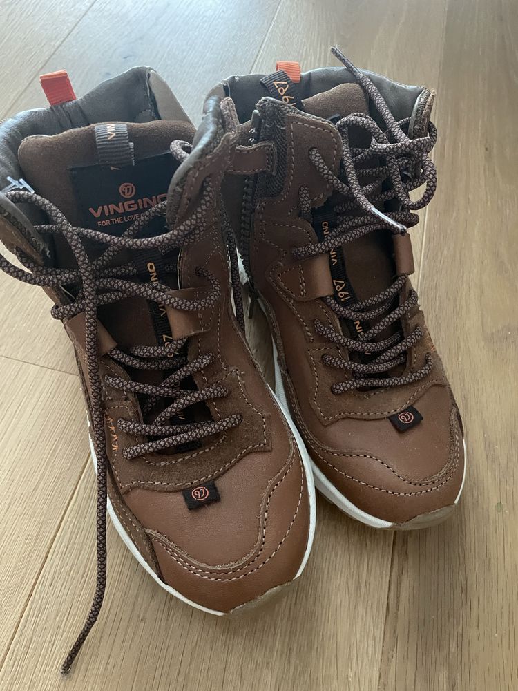 Buty 32 dziewczece nowe