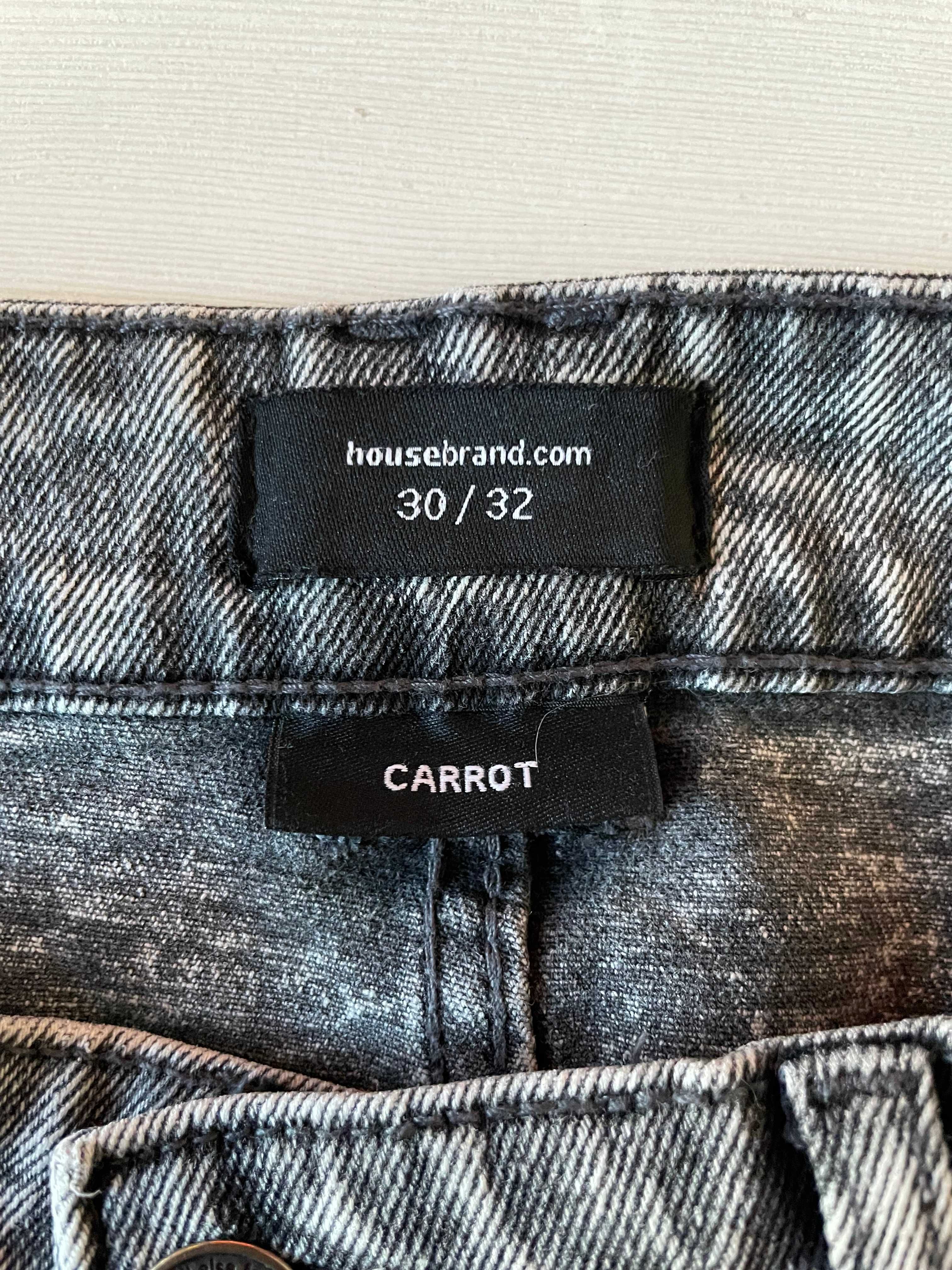 Spodnie męskie jeansowe Housebrand Carrot 30/32