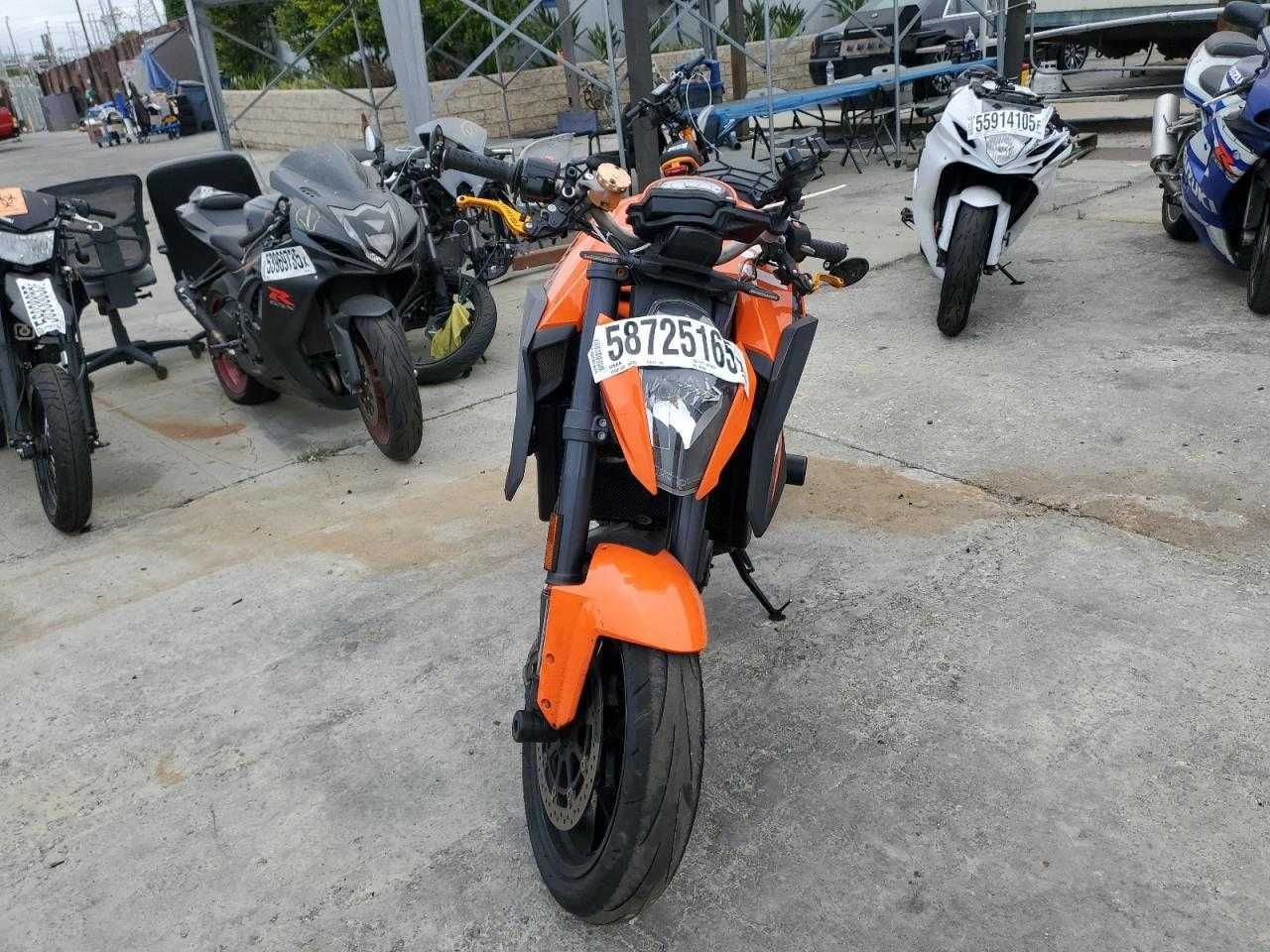 2014 KTM 1290 SUPER DUKE R