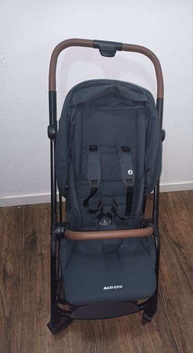 Maxi Cosi Leona lekki wózek spacerowy do 22kg Oparcie aż 56cm Wózek