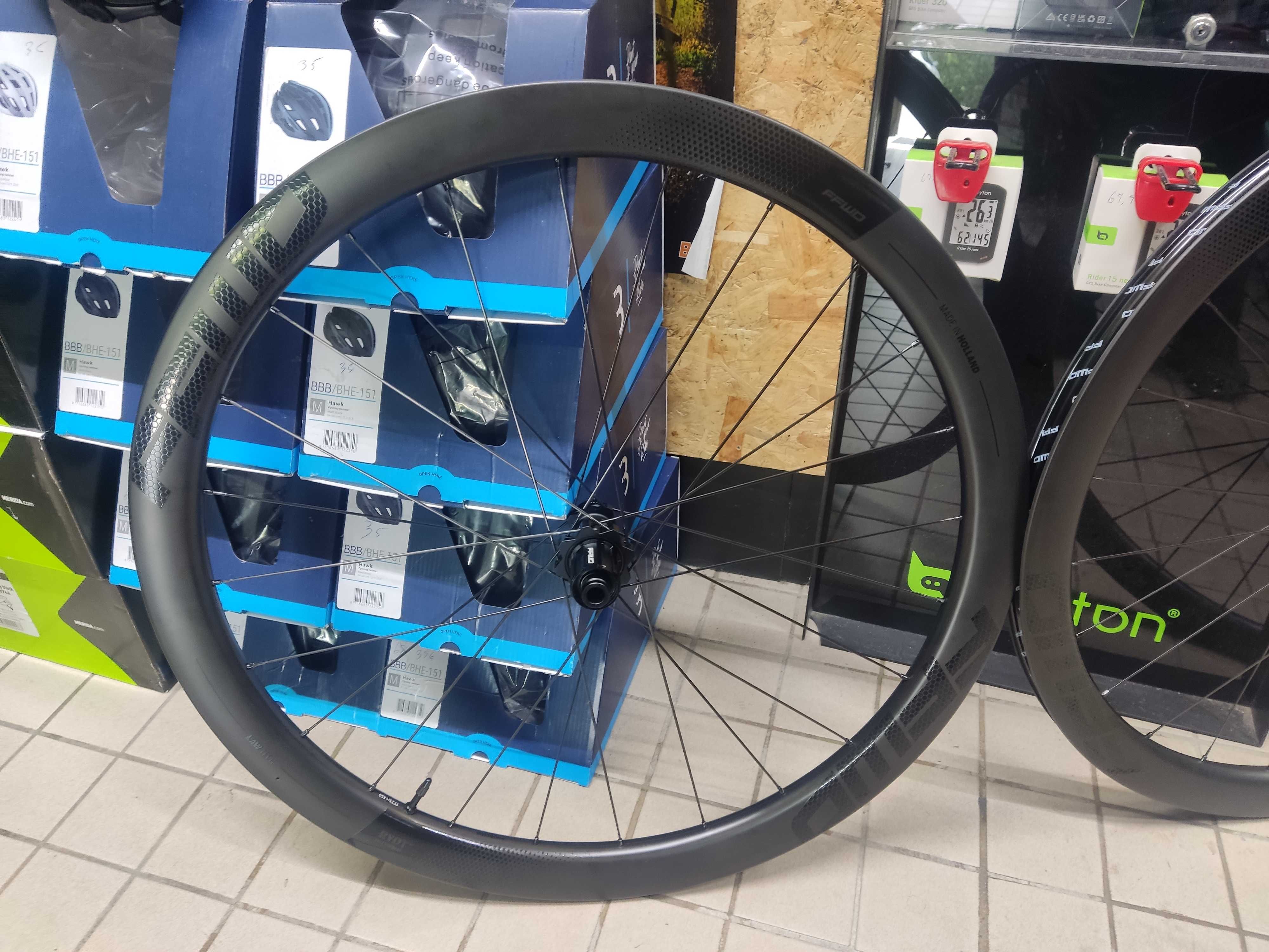 Par de rodas ffwd ryott NOVAS