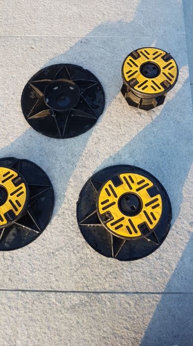 Podstawki tarasowe o regulowanej wysokości standardowe