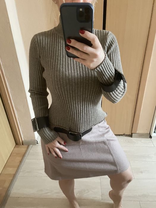 Стильное теплое платье