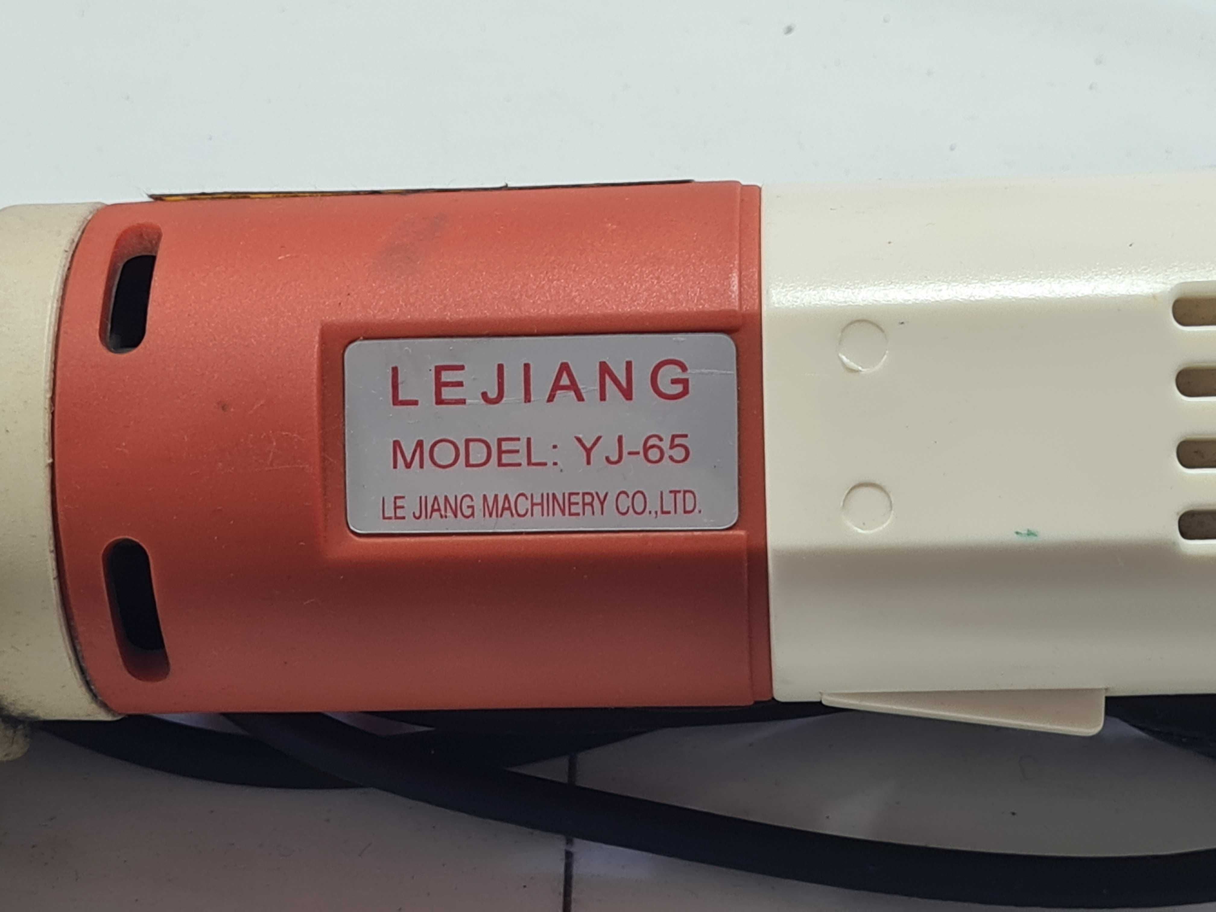 Máquina de Corte Têxtil LEJIANG YJ-65 — Excelente Estado