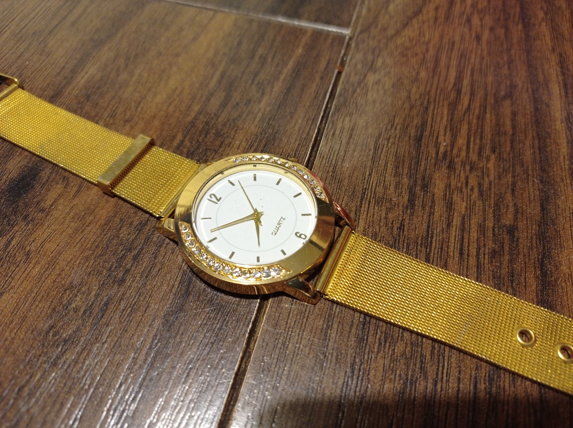 Zegarek złoty złota bransoletka duża biała tarcza