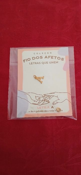 Letra A, da coleção Fio dos Afetos, nova