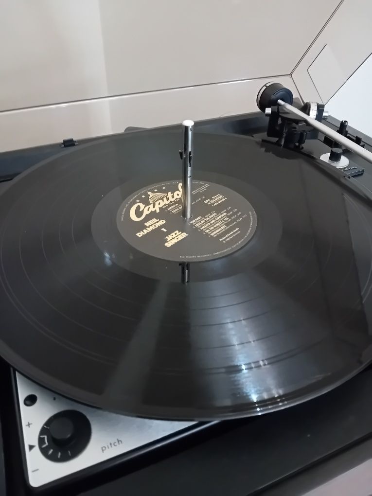 Gira-discos vintage DUAL