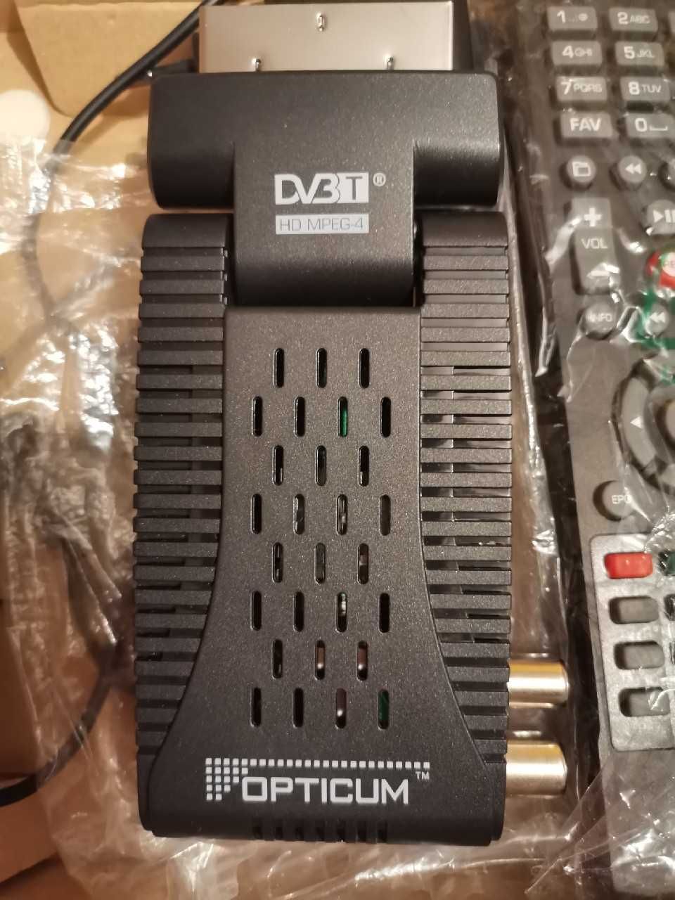 Opticum SCART-FLEXI-HD10 dekoder DVB-T pilot D-RCU-017 / TV REPUBLIKA