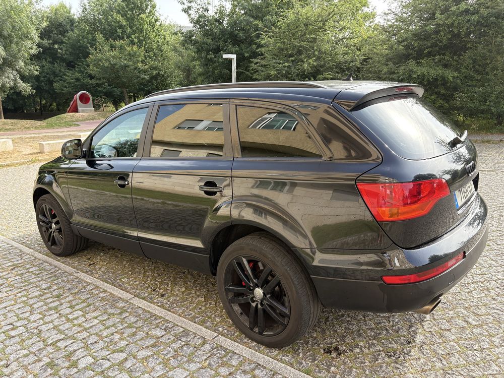 Audi Q7 4.2 FSI V8