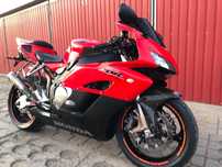 Honda CBR Honda CBR SC57 ZADBANA Doinwestowana Tłumik Tytan ARROW dodatki CARBON