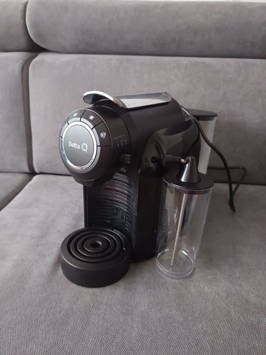 Ekspres do kawy Delta
