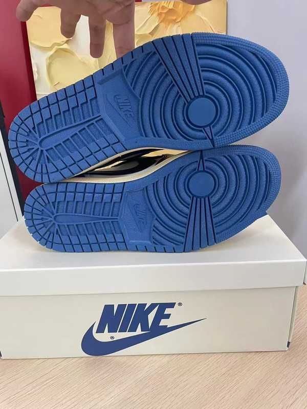 Nowe buty Jordan1_Retro_Low_OG SP_Fragment x_Travis Scott R.41