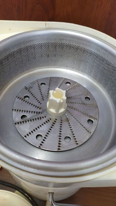 Електросоковижималка "росинка" Харків 1990