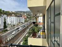 Apartamento T2 remodelado no Funchal