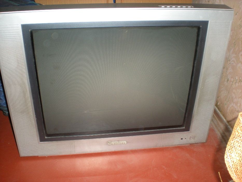 Продам телевизор SATURN ST29F1