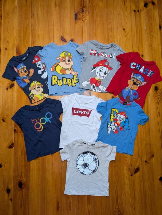 T-shirt Psi Patrol c&a, Levi's, gap, h&m r. 110