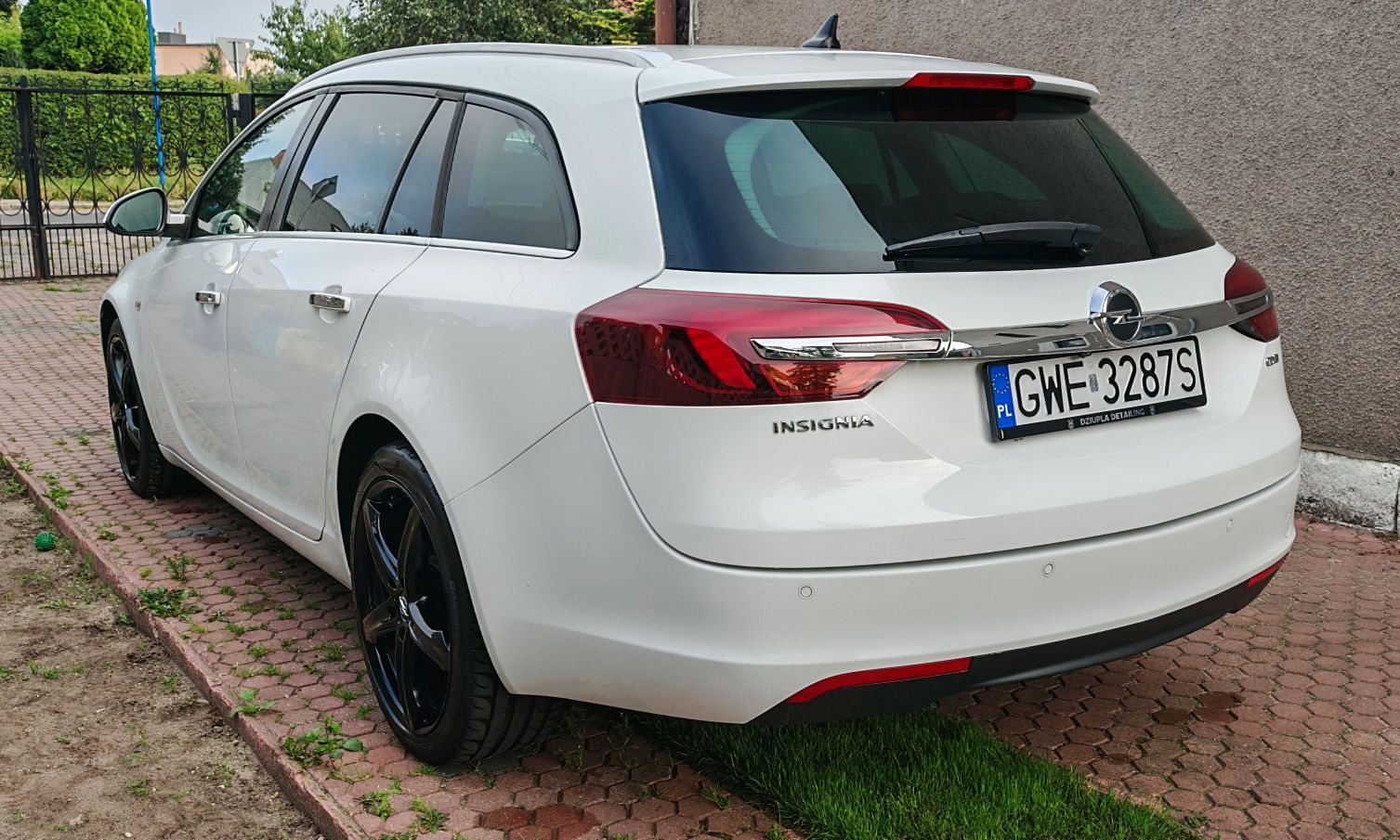Insignia A lift 2.0 CDTI 130KM automat klima hak stan bdb zamienię