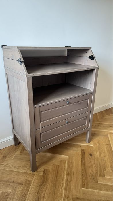 Komoda Sundvik z przewijakiem Ikea - brązowa - 300 zł (do negocjacji)