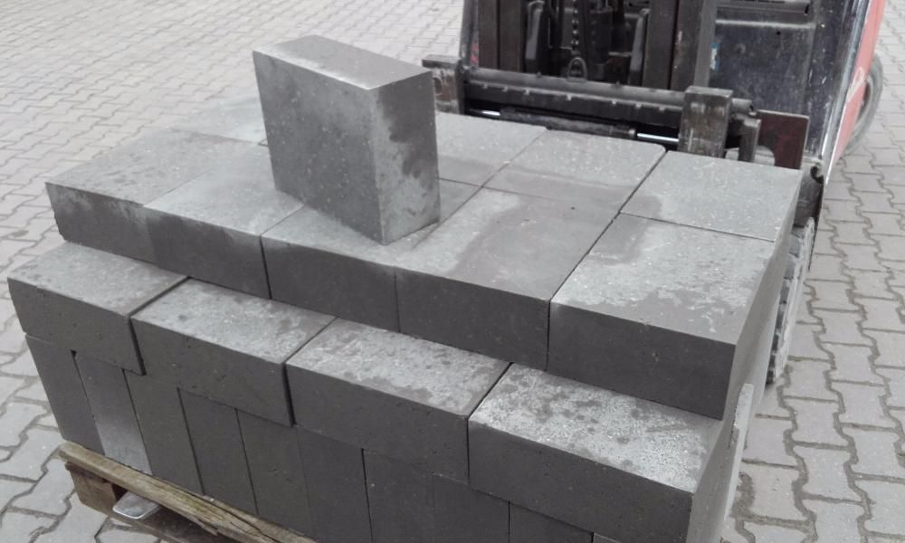 BLOCZKI betonowe 30 x 24 x 12 cm poleca PRODUCENT ARTBET Ryki