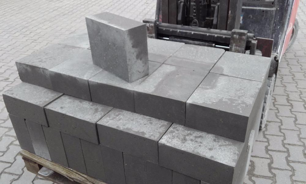 BLOCZKI betonowe 30 x 24 x 12 cm fundamentowe