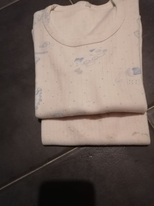 2 Camisolas interior tam. 6 anos