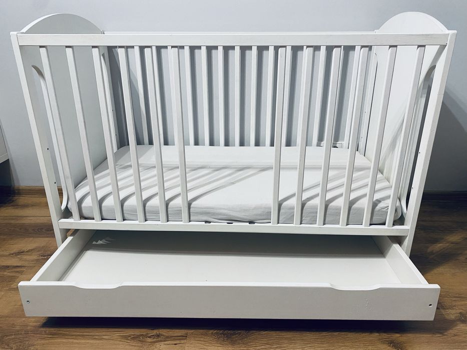 Łóżeczko dziecięce drewniane 120 x 60