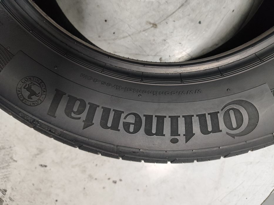 2 pneus semi novos continental 225/60R17 99V Oferta dos Portes