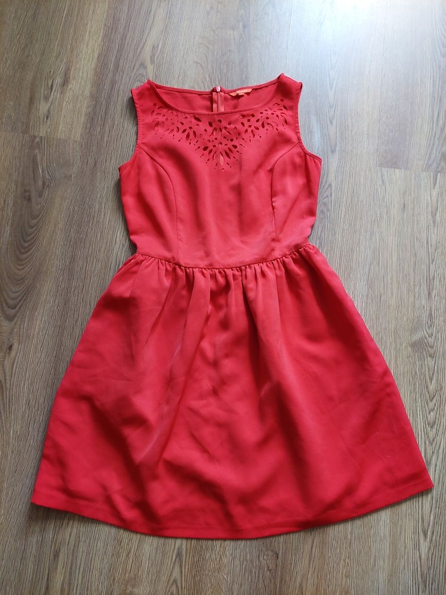 Червоне плаття S-ка