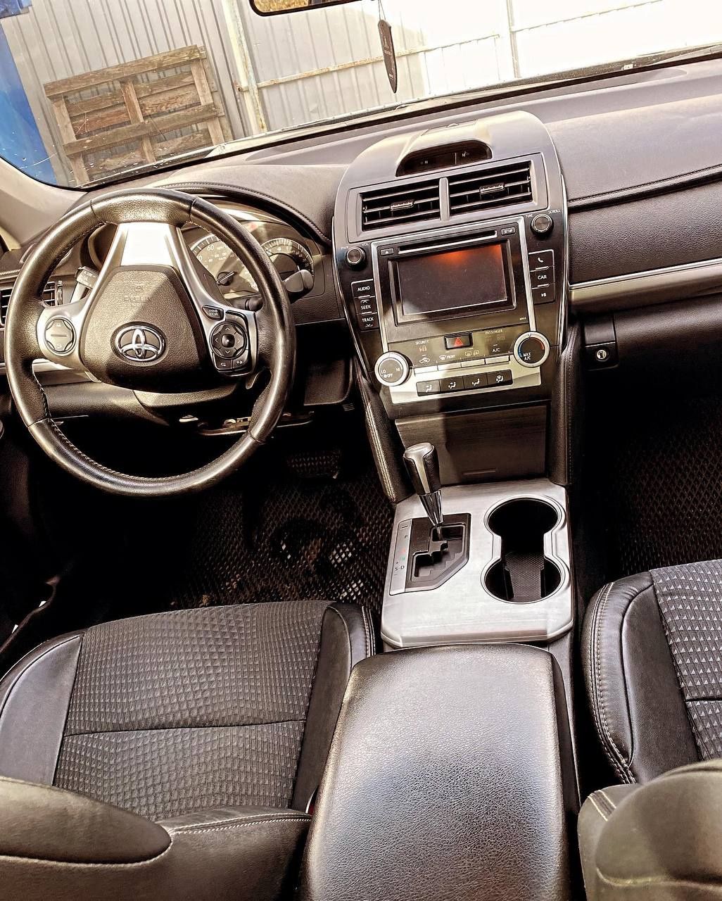 Toyota Camry 2.5 2012г.