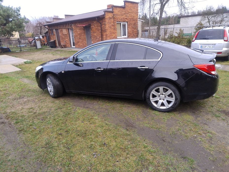Opel Insignia 1.6 turbo 180 km