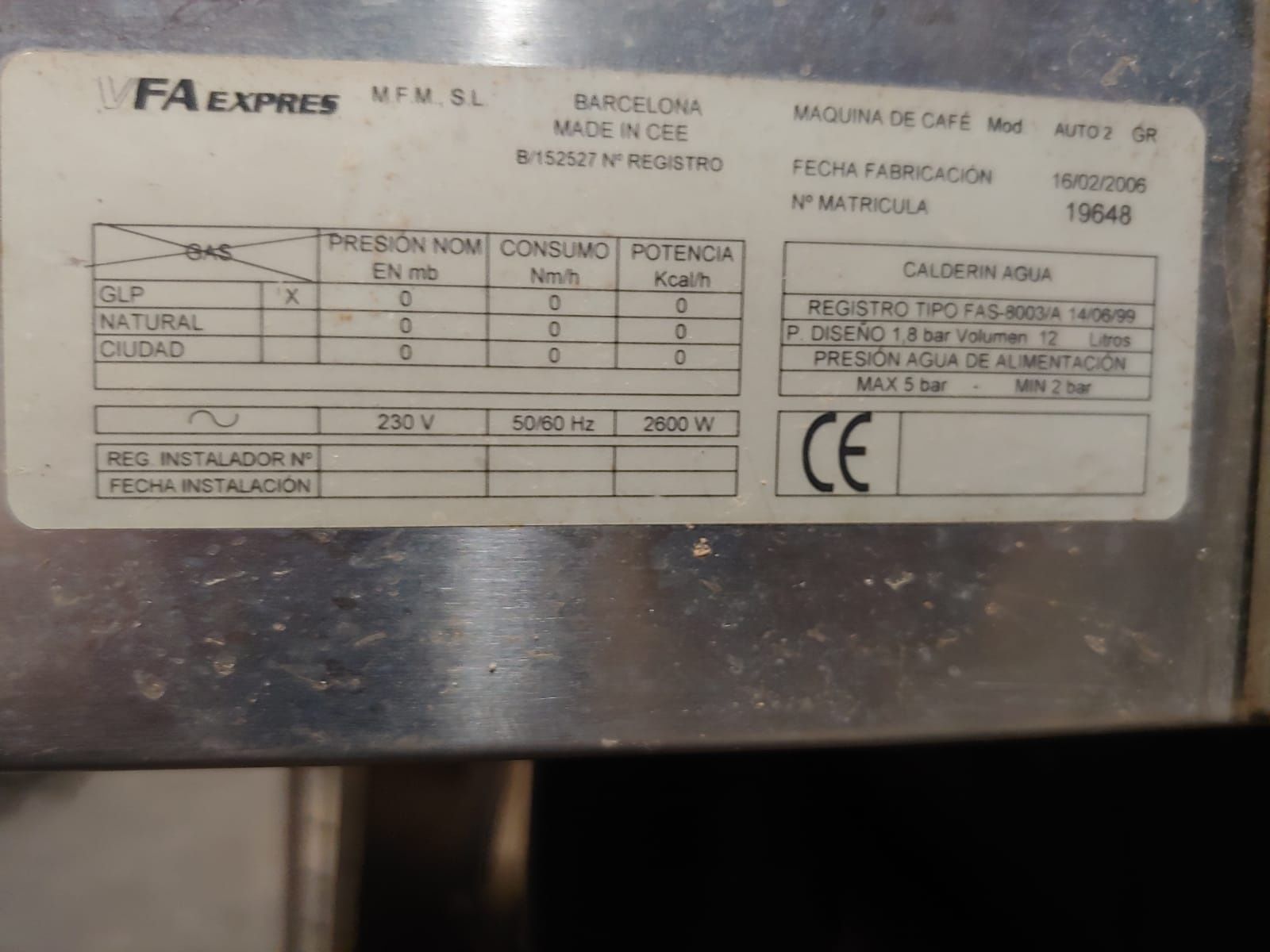Maquina de café industrial VFA expres Novo em folha trocar por um carr