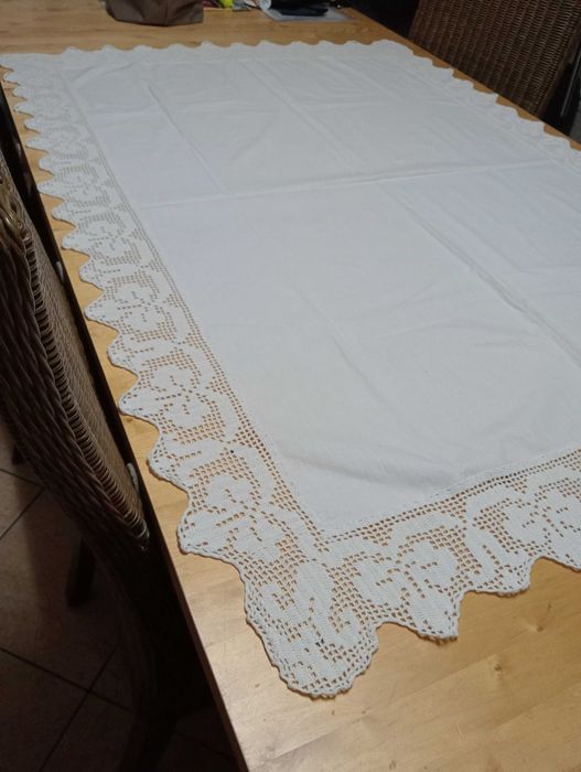 Toalha em linho com renda