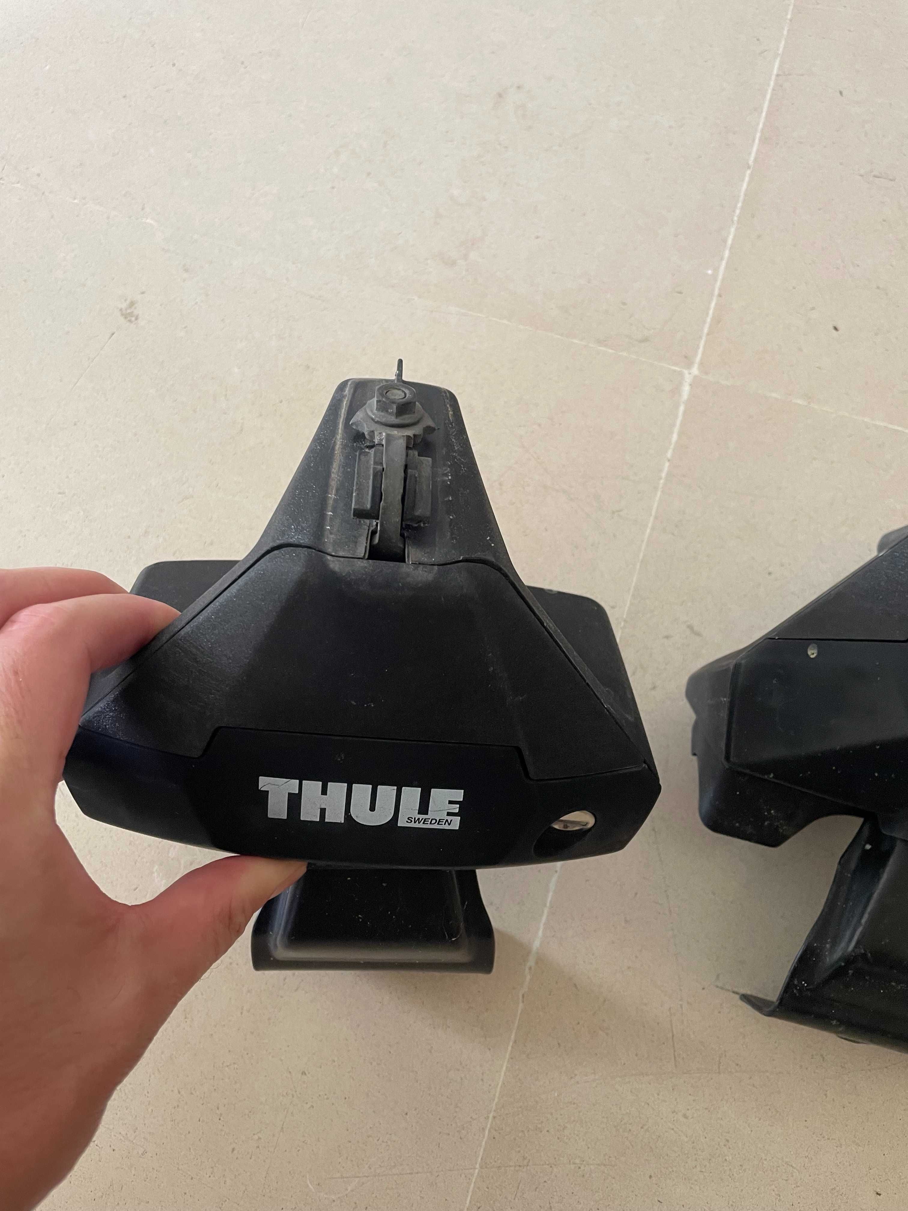 Thule Evo Clamp - Conjunto de 4 pés (um parafuso danificado)