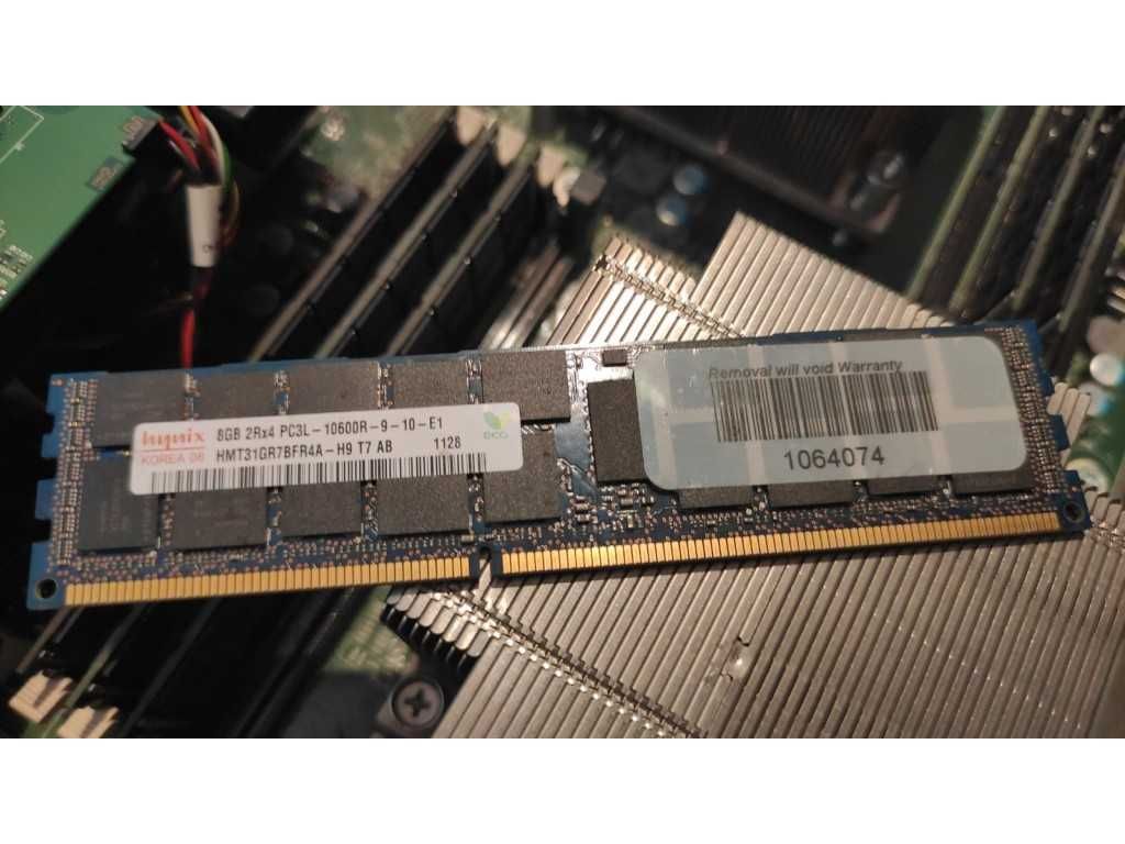 Сервер DELL Power Edge R510 два Xeon E5550 DDR3 48Gb HDD 6Tb