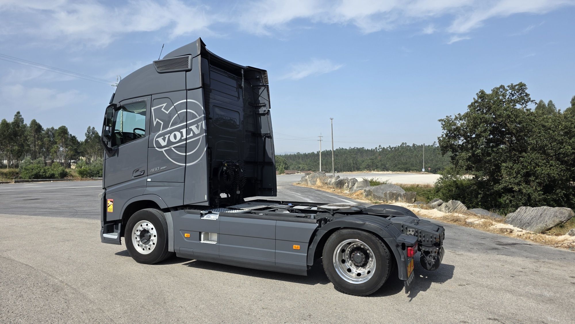 Volvo FH460 com Retarder 2017