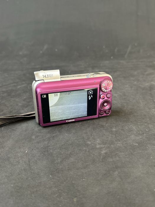 Canon PowerShot SX210 IS – цифровий фотоапарат, робочий