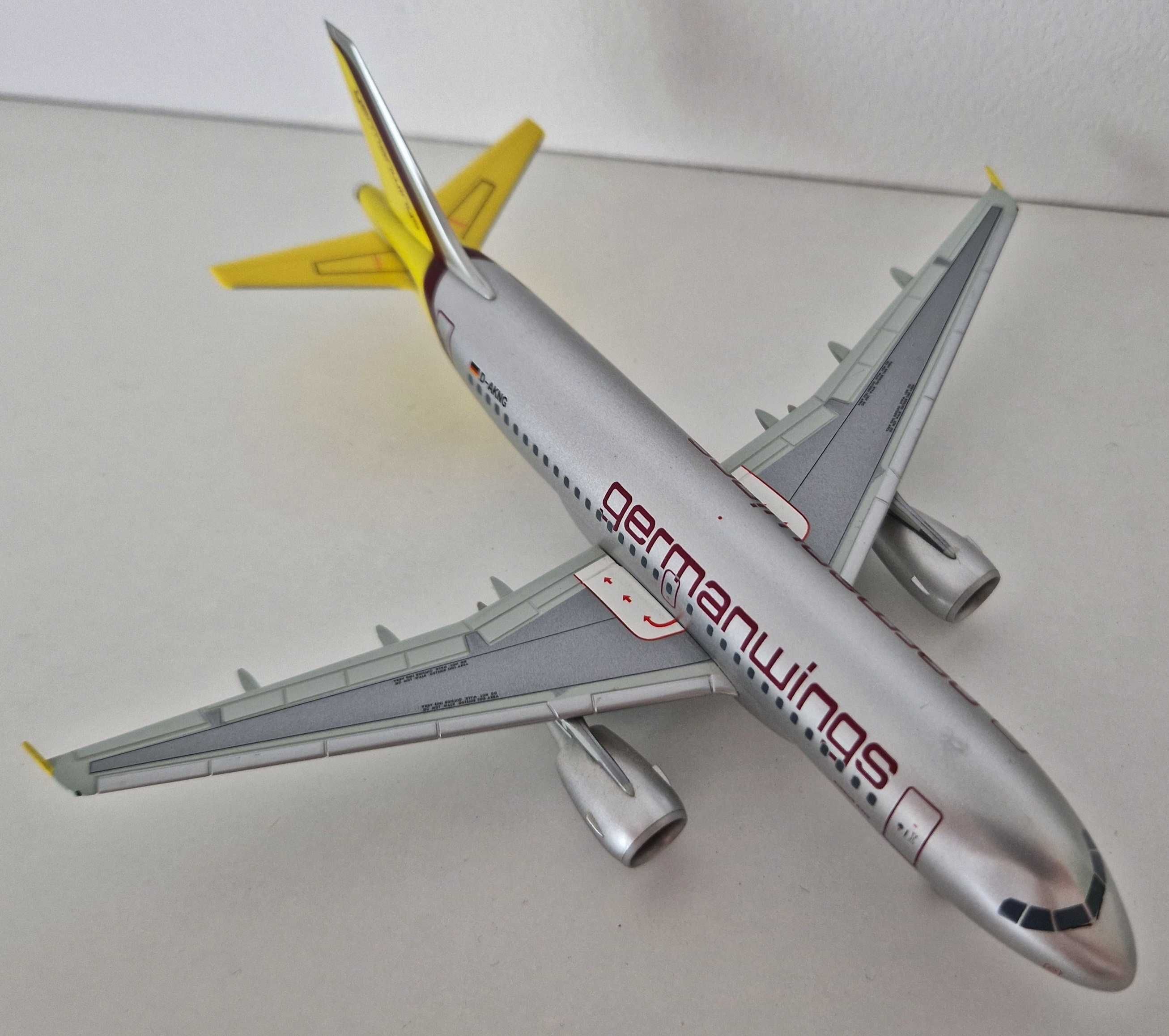 Airbus A319 Germanwings D-AKNG - model skala 1:200 - Herpa Wings