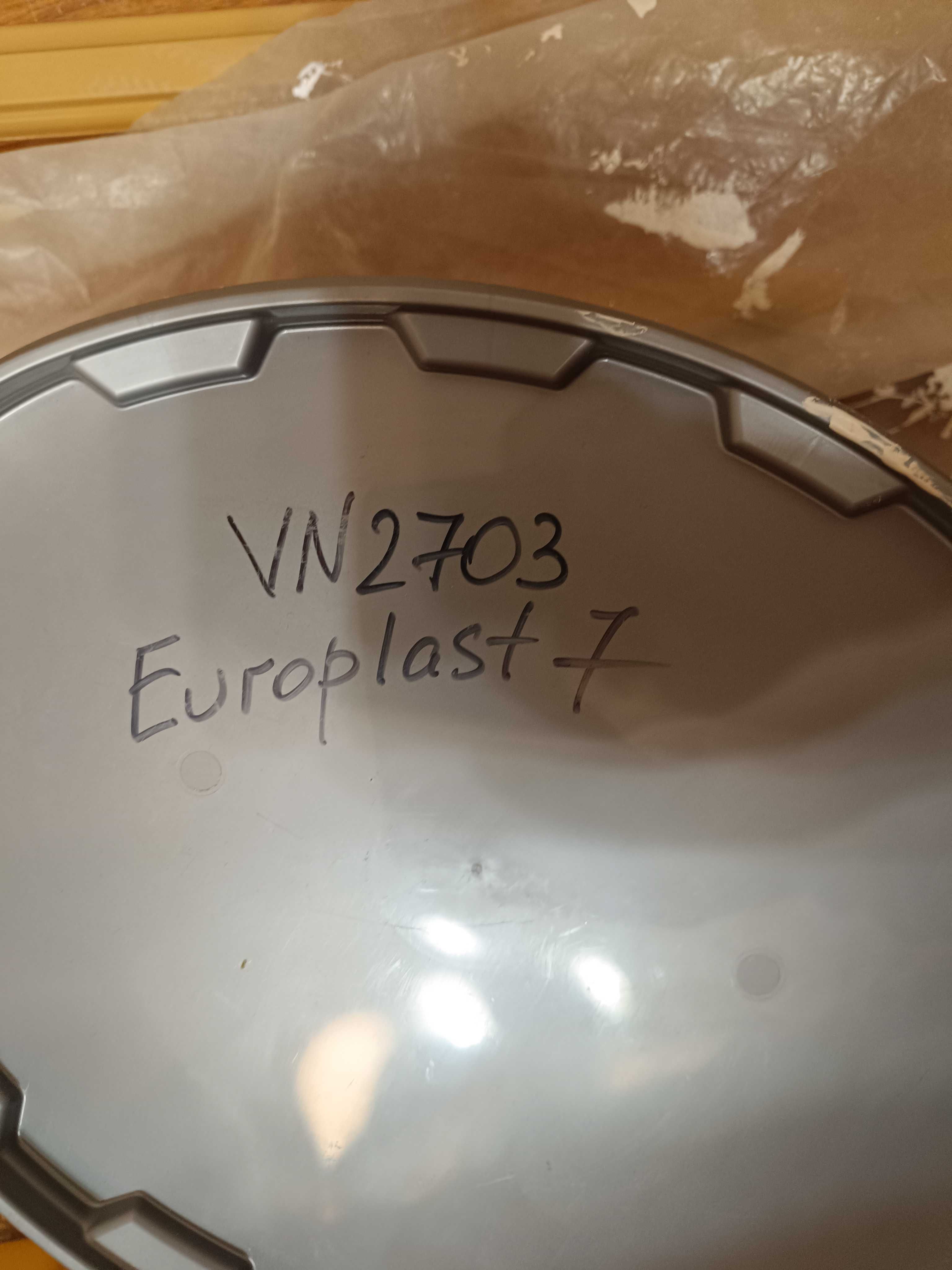 Краска латексная водоэмульсионная Dufa Europlast 7 DE 107