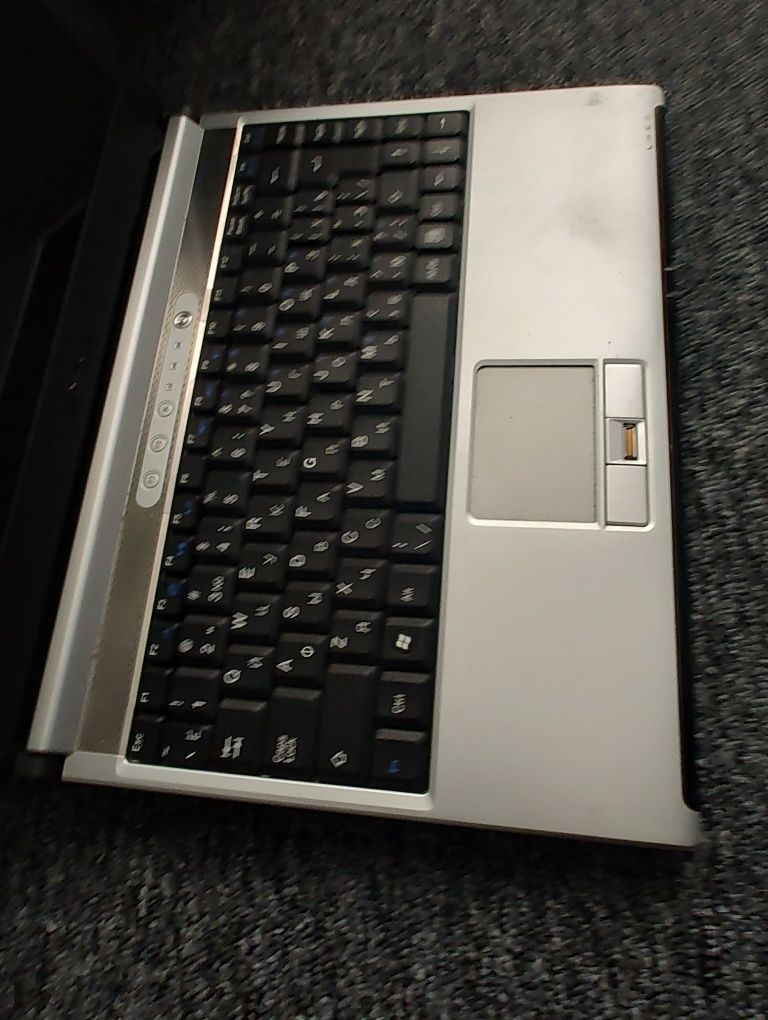 Ноутбук MSI PR 200