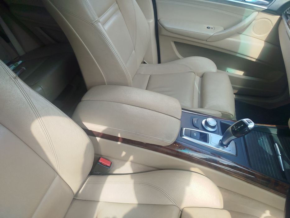 BMW X5  E 70 .мотор 3.0 дізель англік