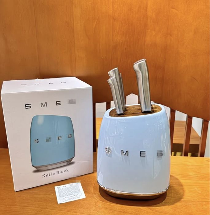 Набір ножів Smeg