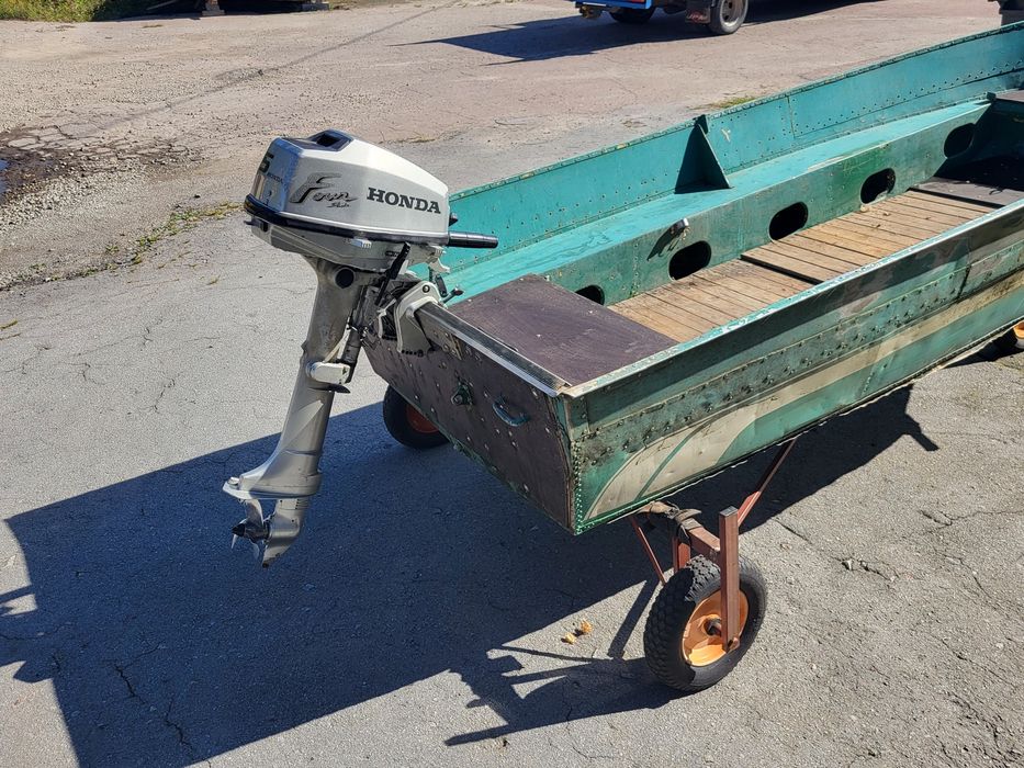 Човен Бакай алюміній з мотором Honda