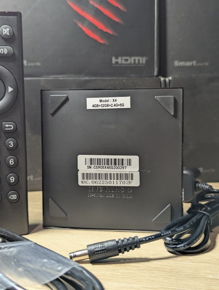 Смарт приставка Tanix X4 4/32GB version Slimbox ATV Dual WiFi smart tv