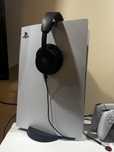 sprzedam Konsolę Play station 5