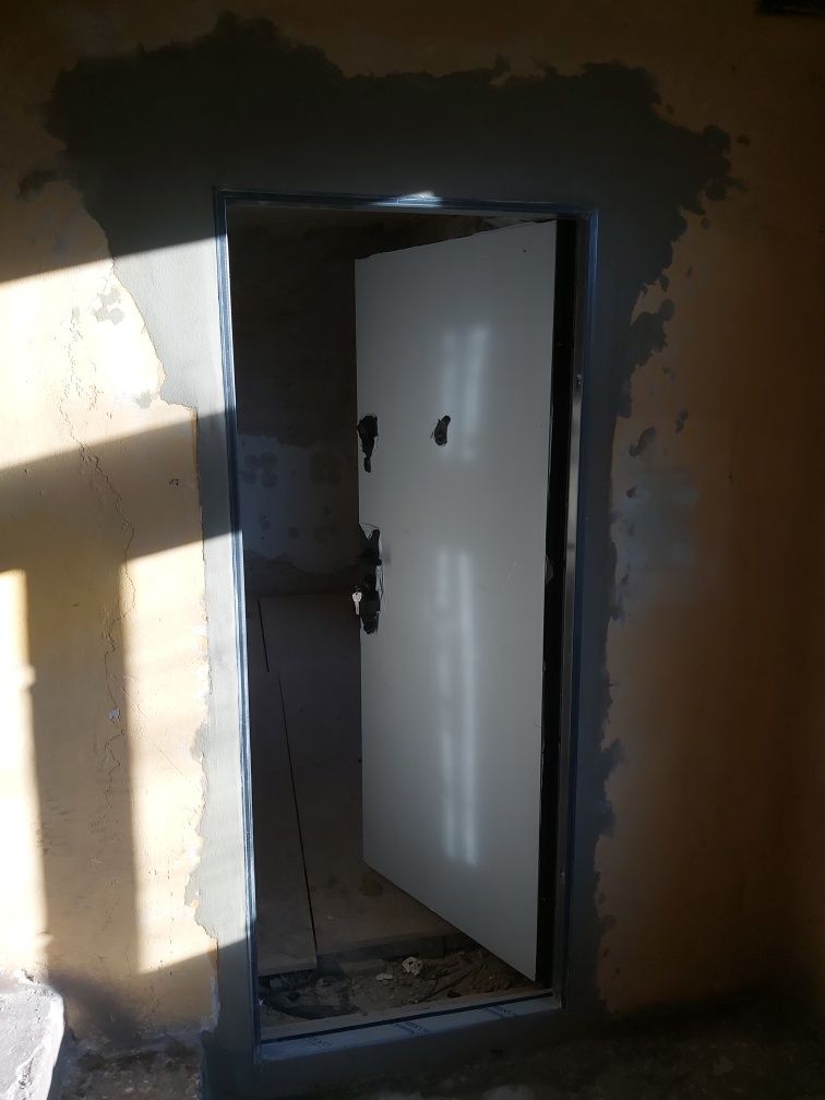 Regulacje i serwisy , montaz DRZWI I OKNA (PVC i ALUMINIUM)