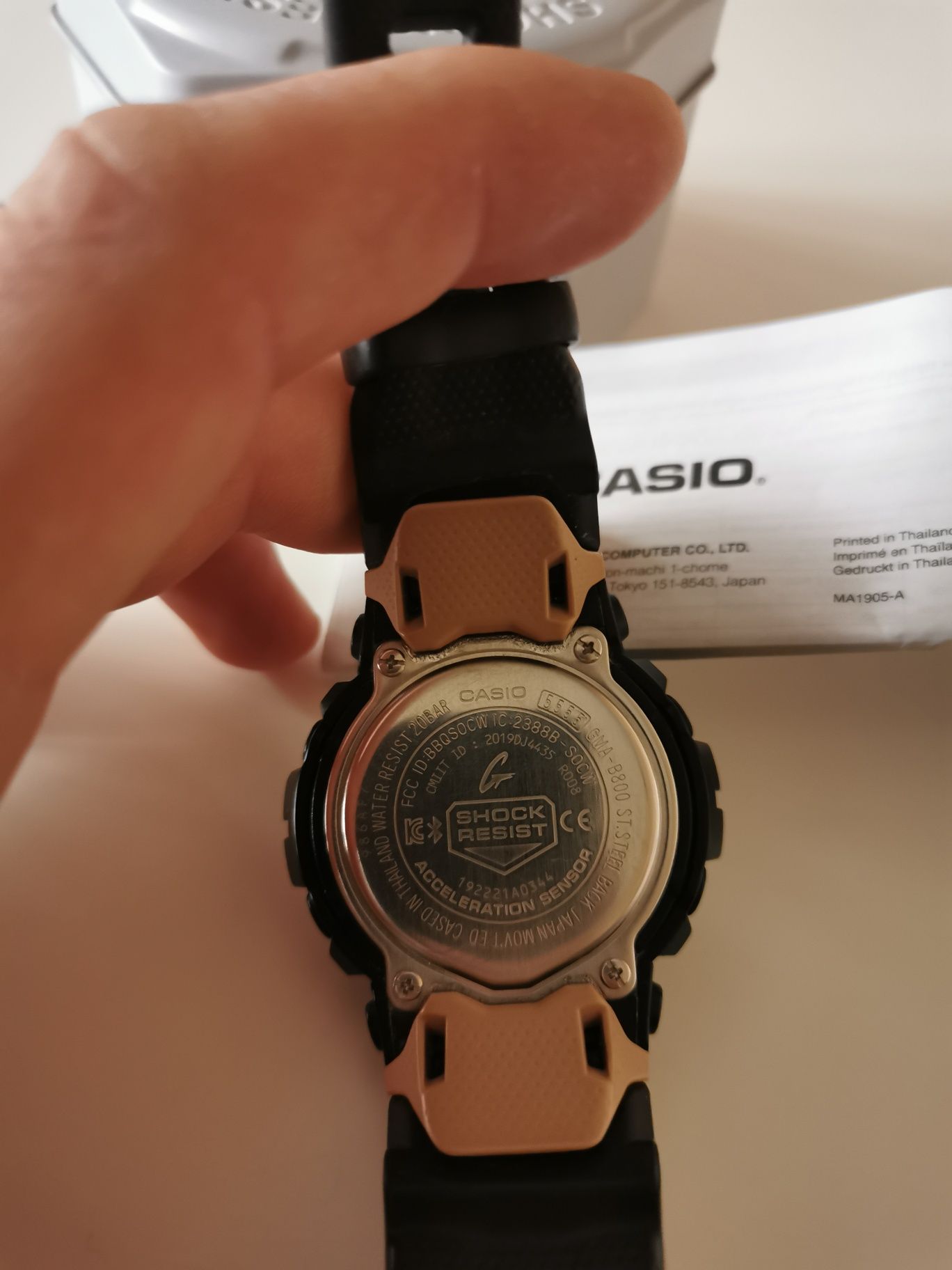 Zegarek Casio G-Shock GMA-B800-1AER Step Tracker, bluetooth