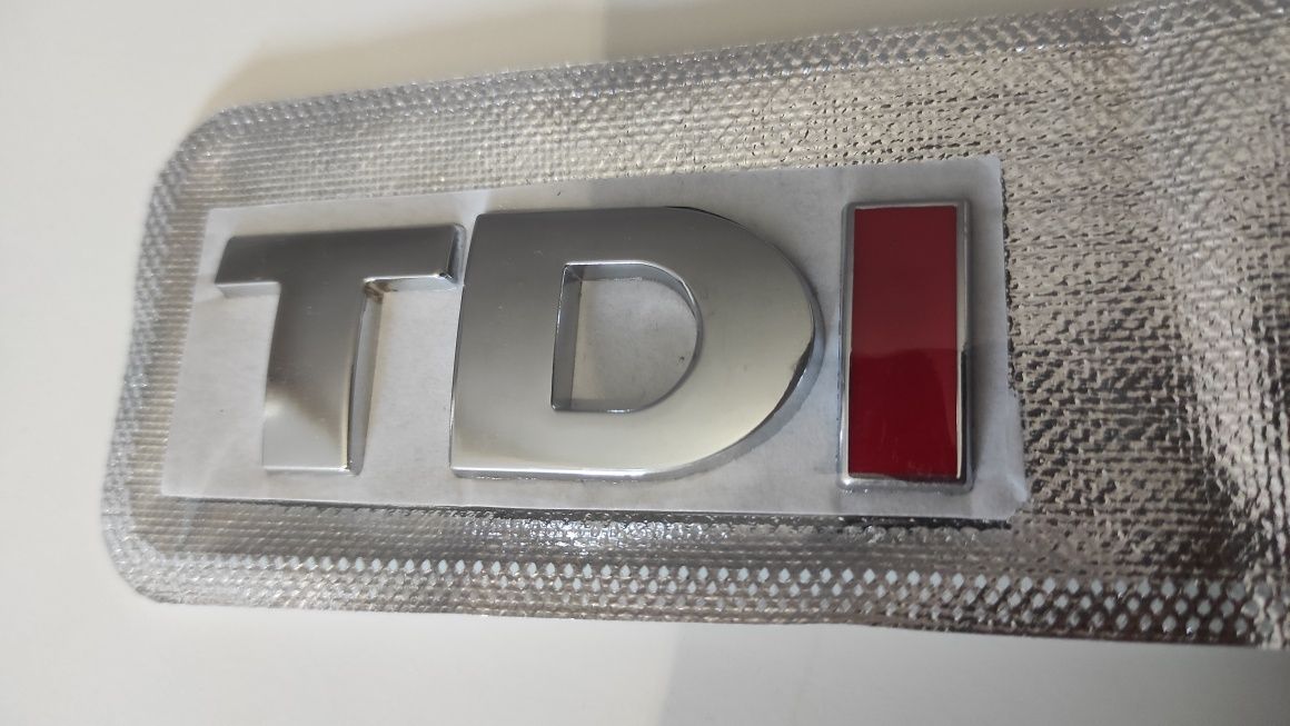 Emblema TDI / Símbolo TDI - Novo - VW Volkswagen AUDI