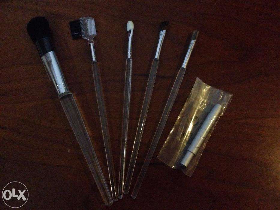 Kit de Maquilhagem + Espelho duplo - NOVOS